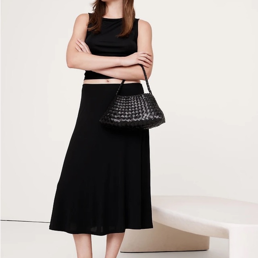 Banana Republic Classic Black Midi Skirt NWT